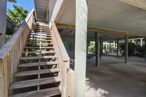 1423 N Fletcher