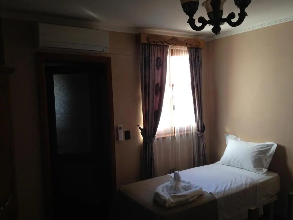 Standard Quintuple room