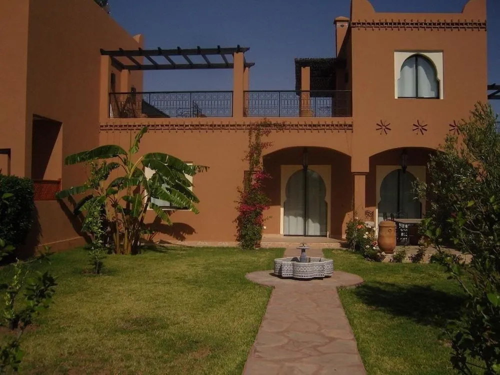 Villa Oumnas
