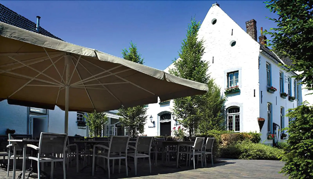 Hotel photo 23