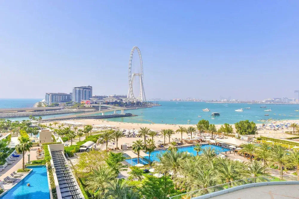 Beach & Waterfront