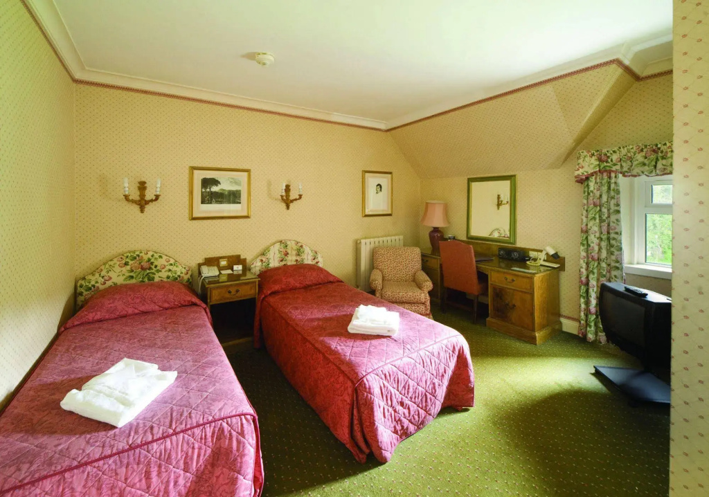 Hotel photo 12