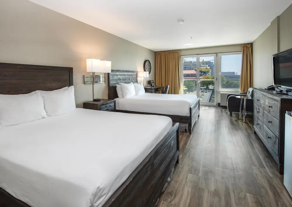 Coast Lonsdale Quay Hotel - Chambres