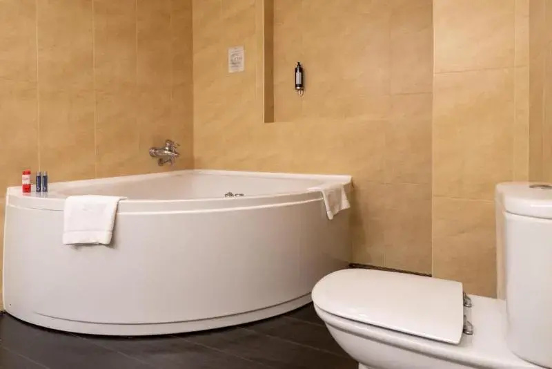 Quadruple Junior Suite