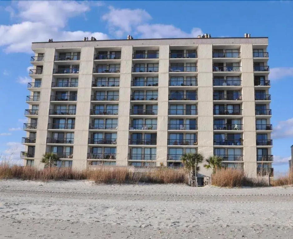 Water Pointe 903 - 3 Br condo by RedAwning
