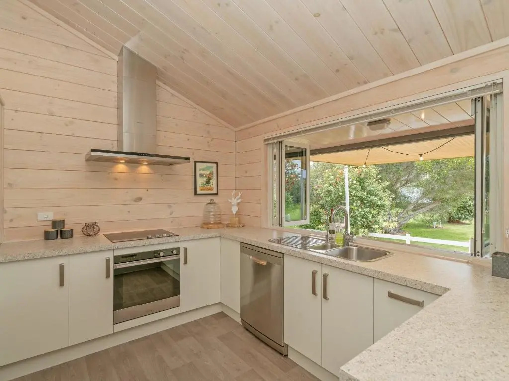 Tui Landing - Pauanui Holiday Home