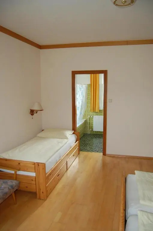 Gasthof Grabenwirt - Chambres