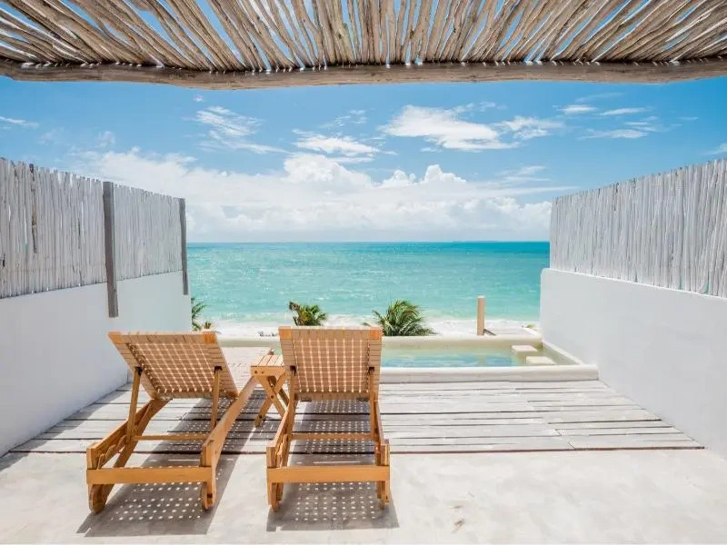 Deluxe Double room with balcony and with ocean view (full double bed)