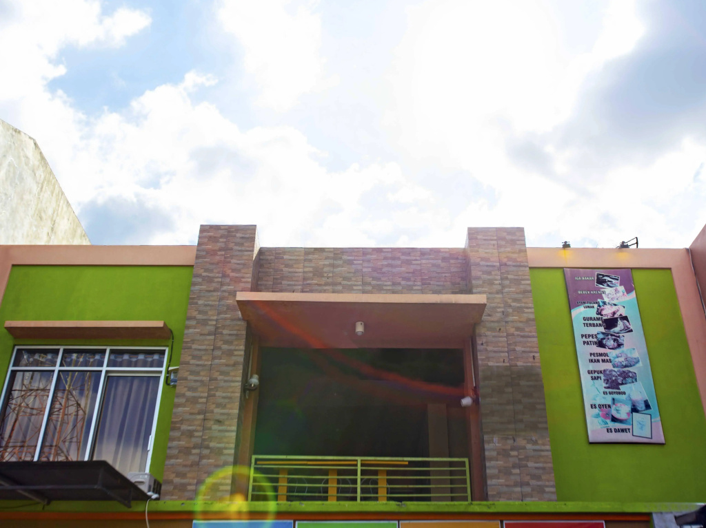 Airy Eco Syariah Tebet Stasiun Cawang Asem Baris Raya 158