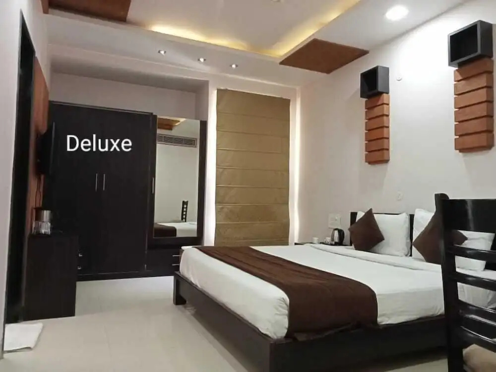 Hotel Yash Regency - Chambres