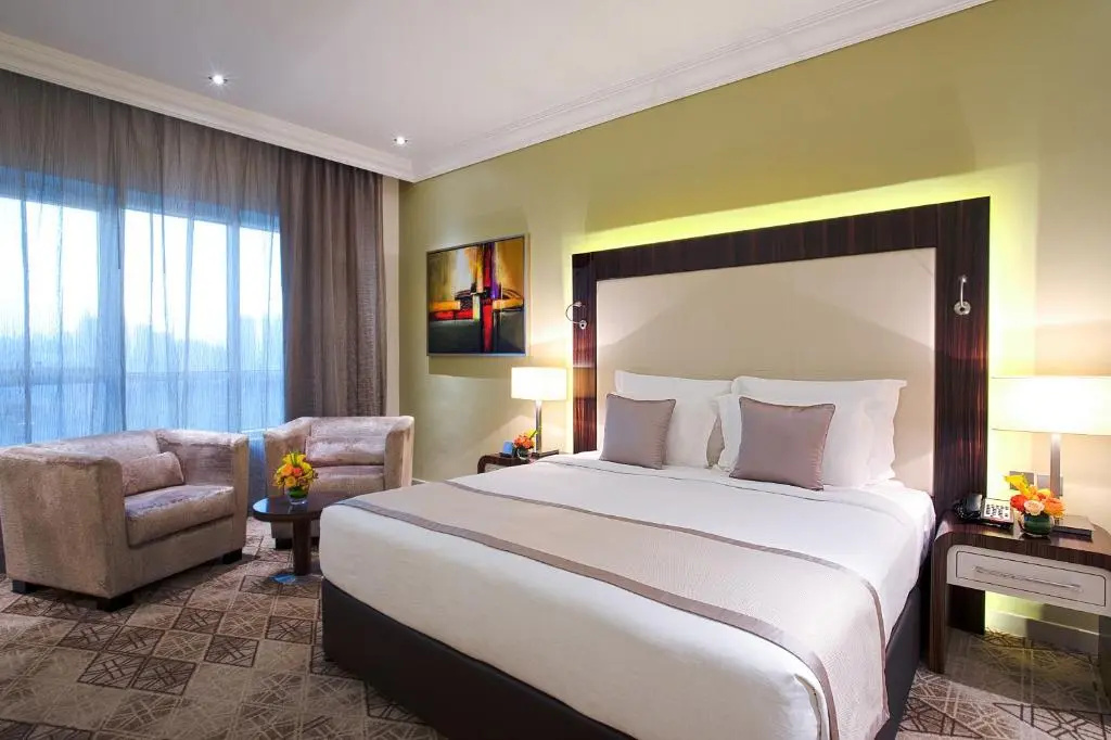 Deluxe Double room (full double bed)