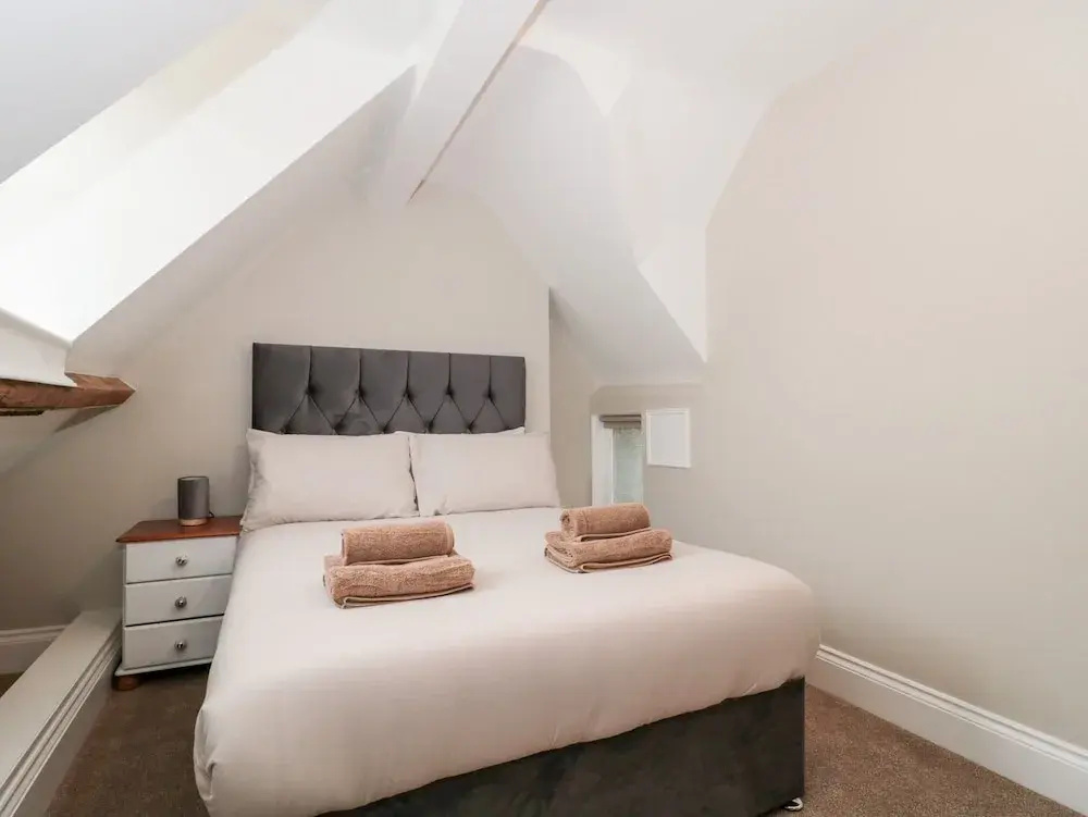 Purbeck Hotel Apartments - Flat 6