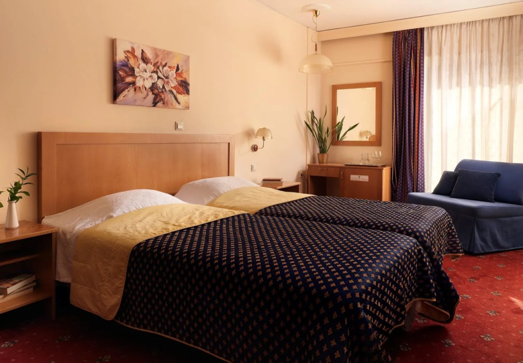 Savoy Hotel - фото 6