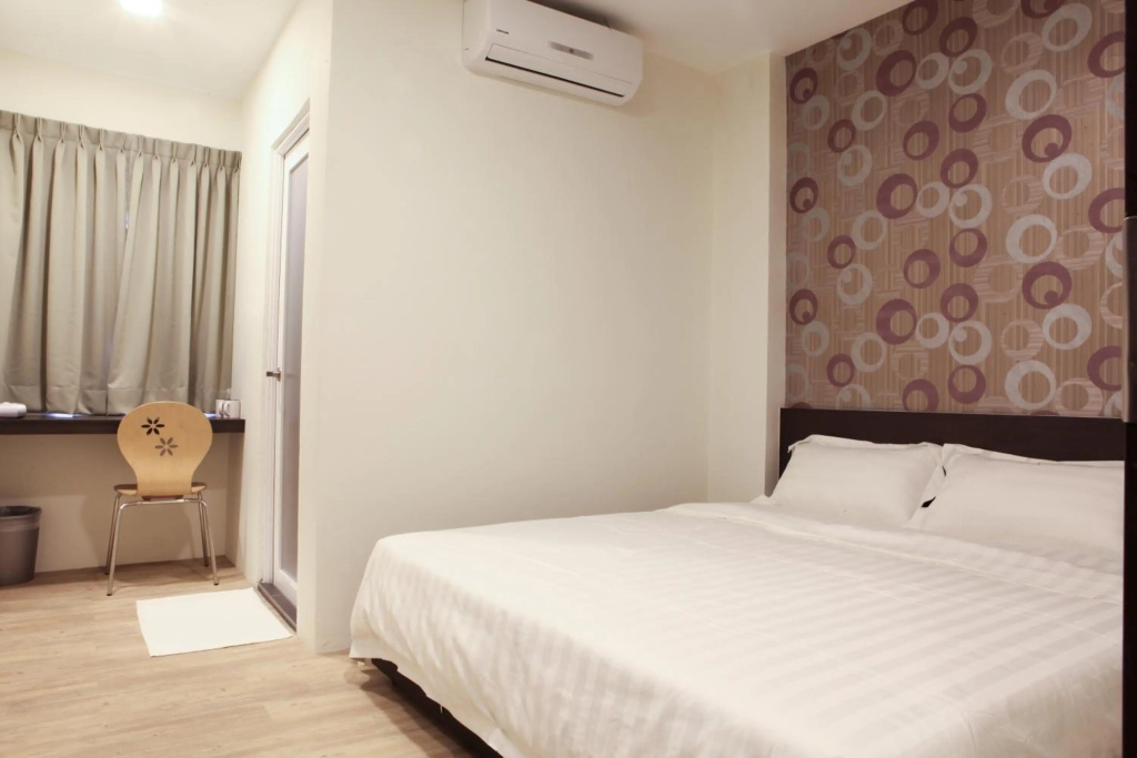 Отель Hotel Mezzo в Куала-Лумпуре