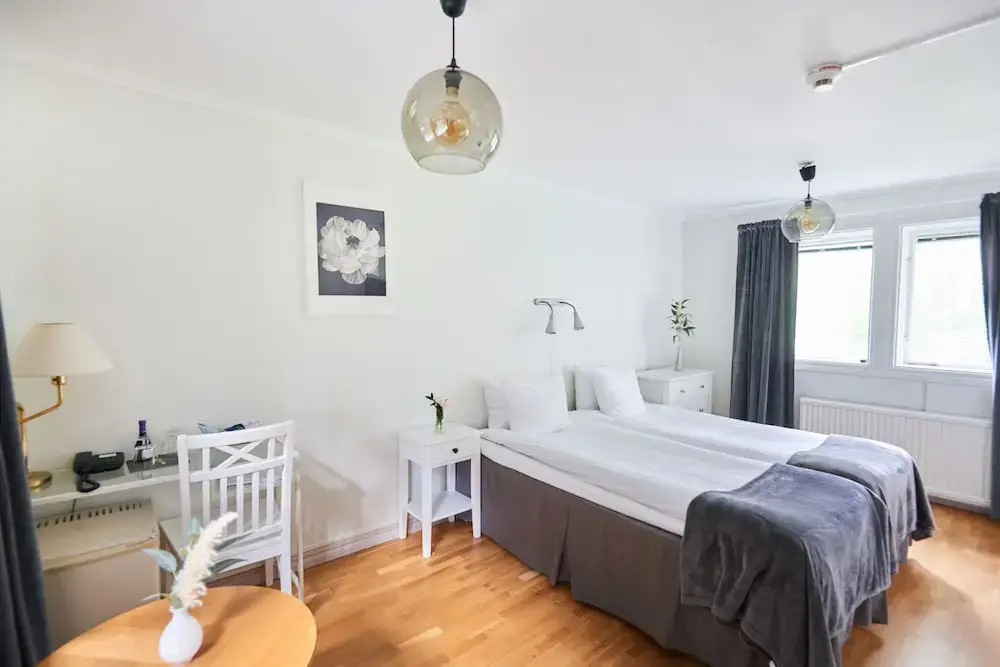 Standard Double room (twin beds)
