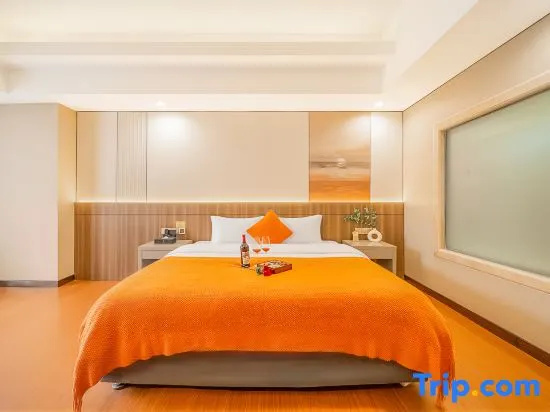 Superior Double room (full double bed)