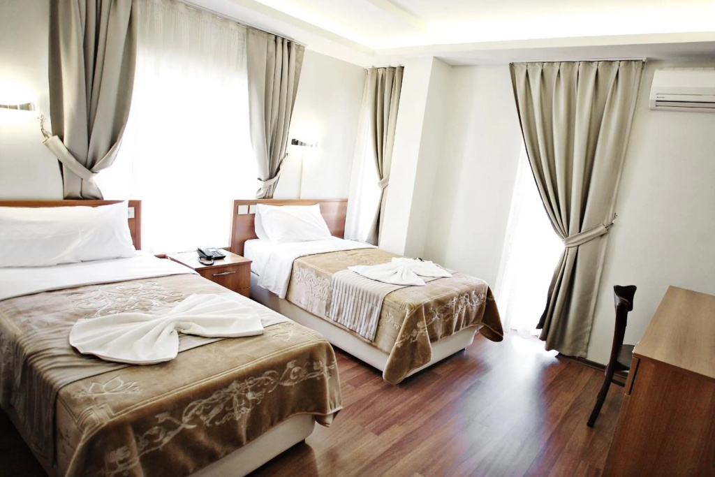 Taksim Palace Hotel Apart — 3