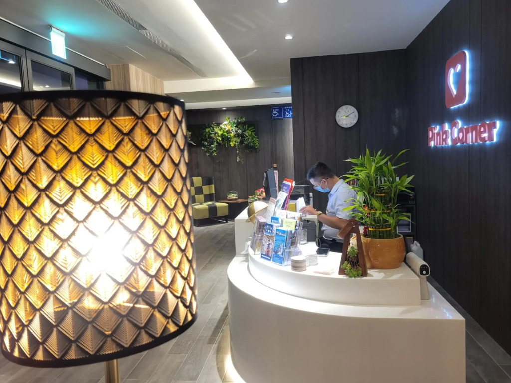 Pink Corner — фото 2