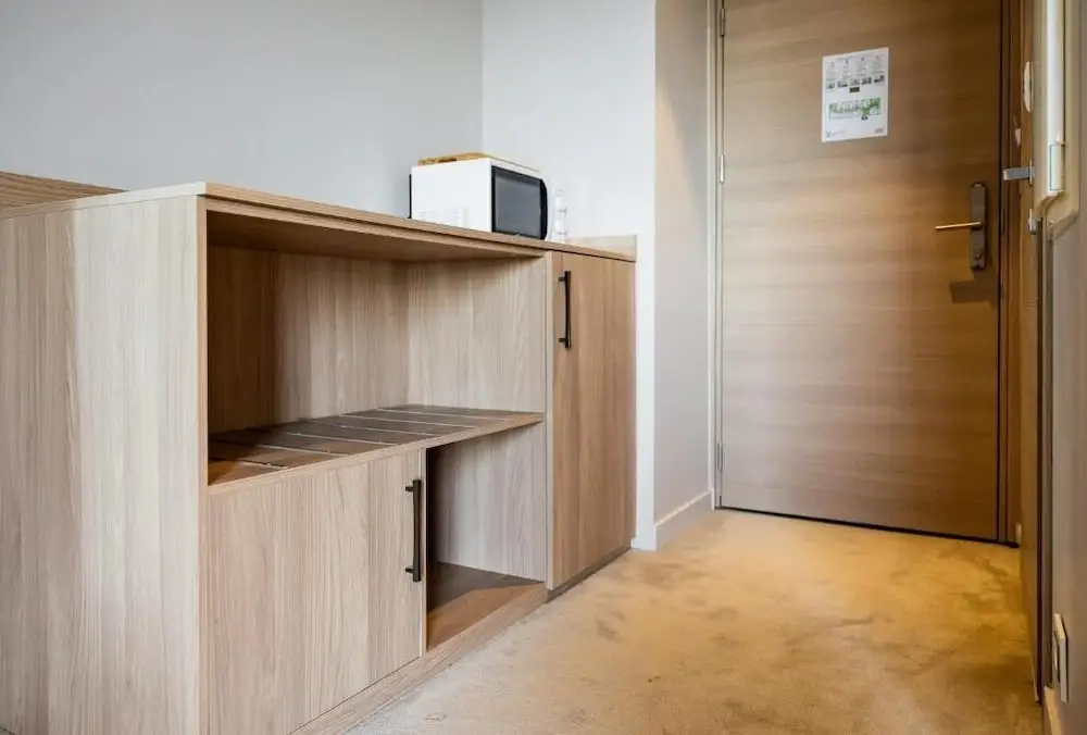 Comfort room