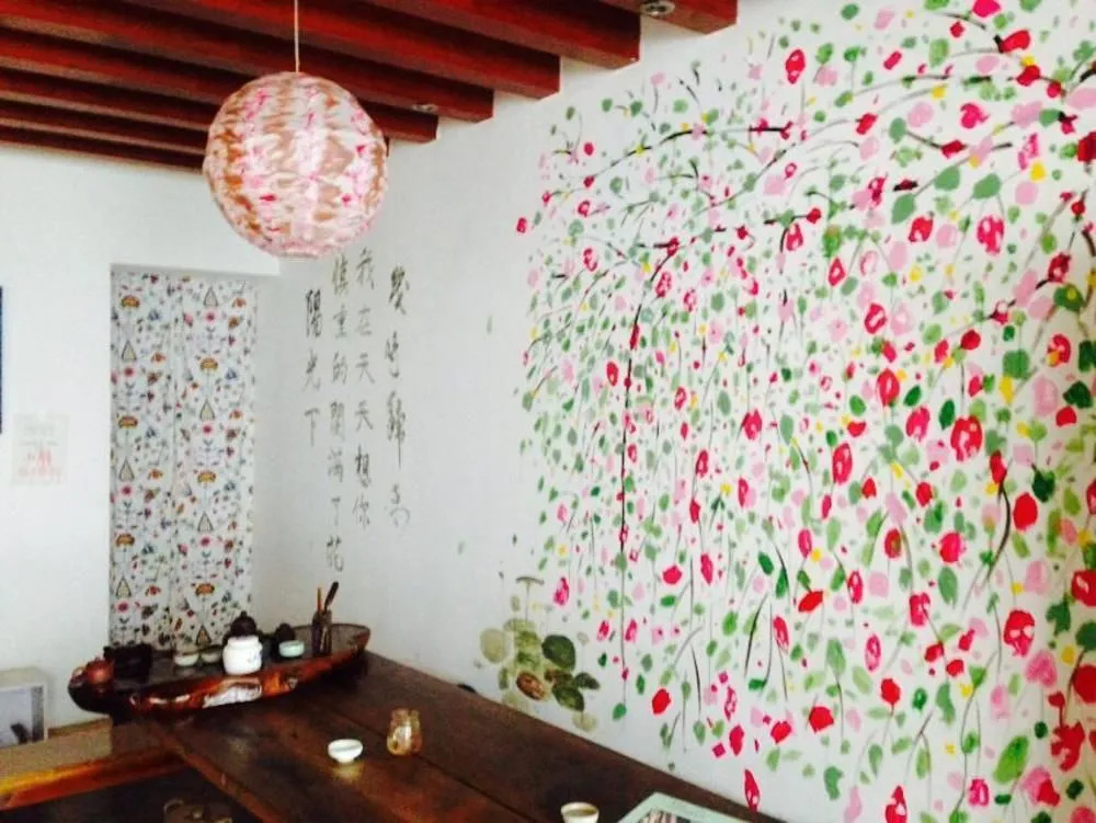 Lingyin Ferry Youth Hotel