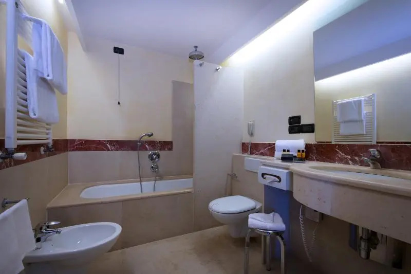 CDH Hotel Radda - Chambres