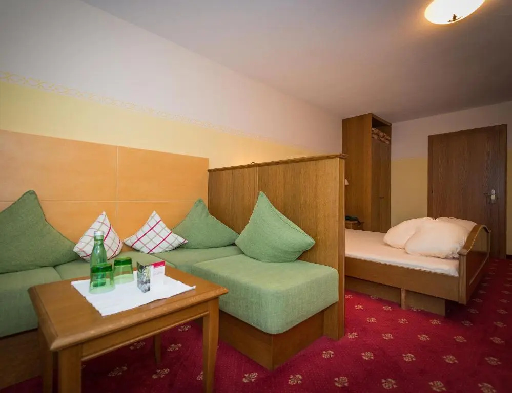 Hotel Krone Tirol - Chambres