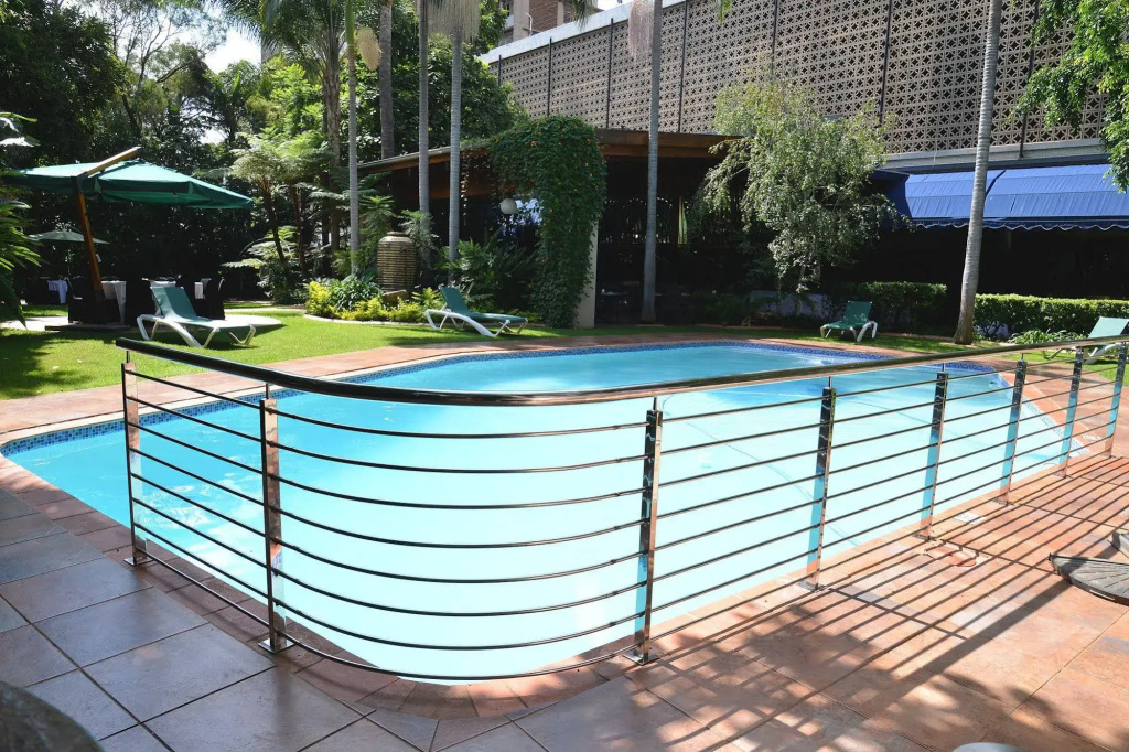 Sierra Burgers Park Hotel - Général