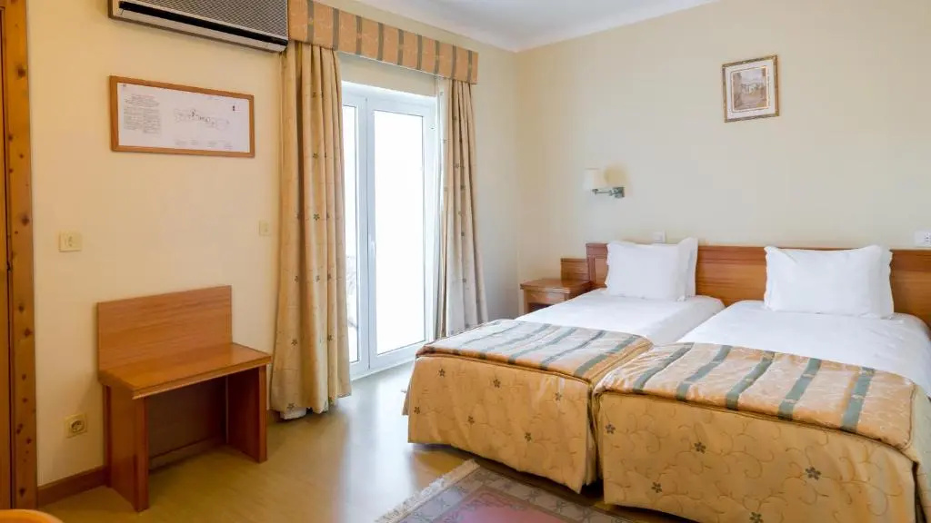 Standard Double room with balcony twin beds