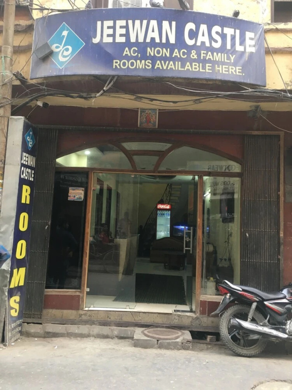 Hotel Jeewan Castle