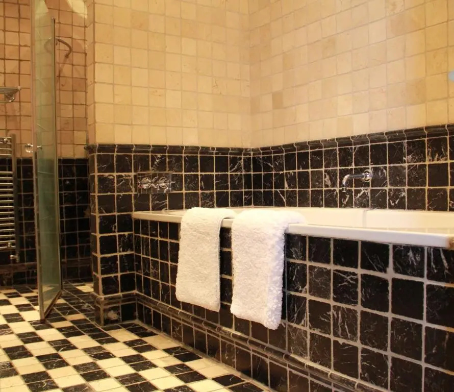 Chateau Le Mas de Montet - Chambres