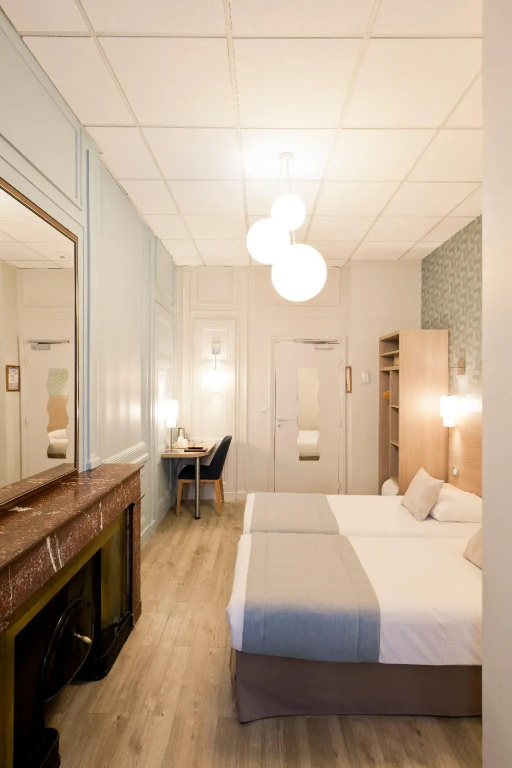 Superior Double room (full double bed)
