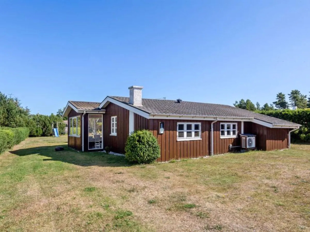 "Skaghe" - 200m from the sea in NE Jutland