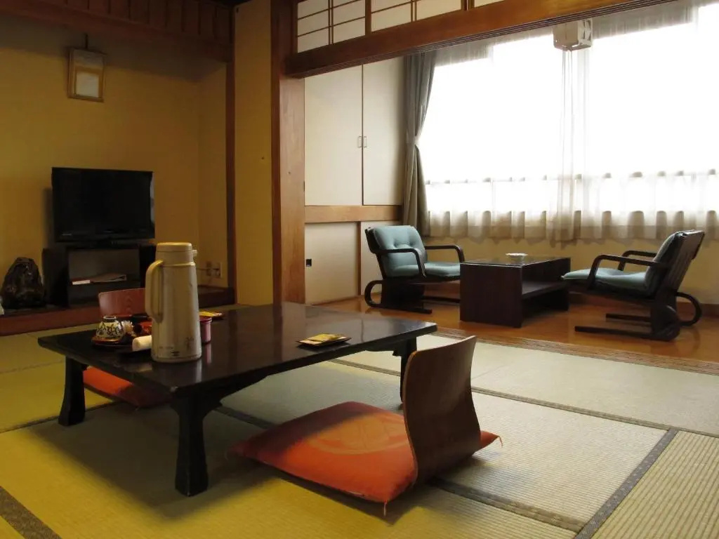 Sakaeya Hotel - Chambres