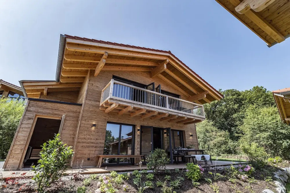 Chalet Eigener Sauna im Vital Camp Bayerbach