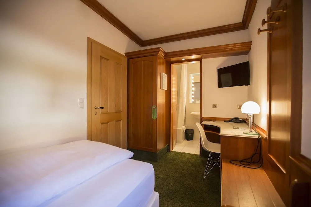 Hotel Zur Schwane - Chambres
