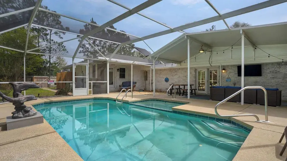 Spacious Retreat w/ Private Pool, Spa, Fireplace + Attraction Tickets!