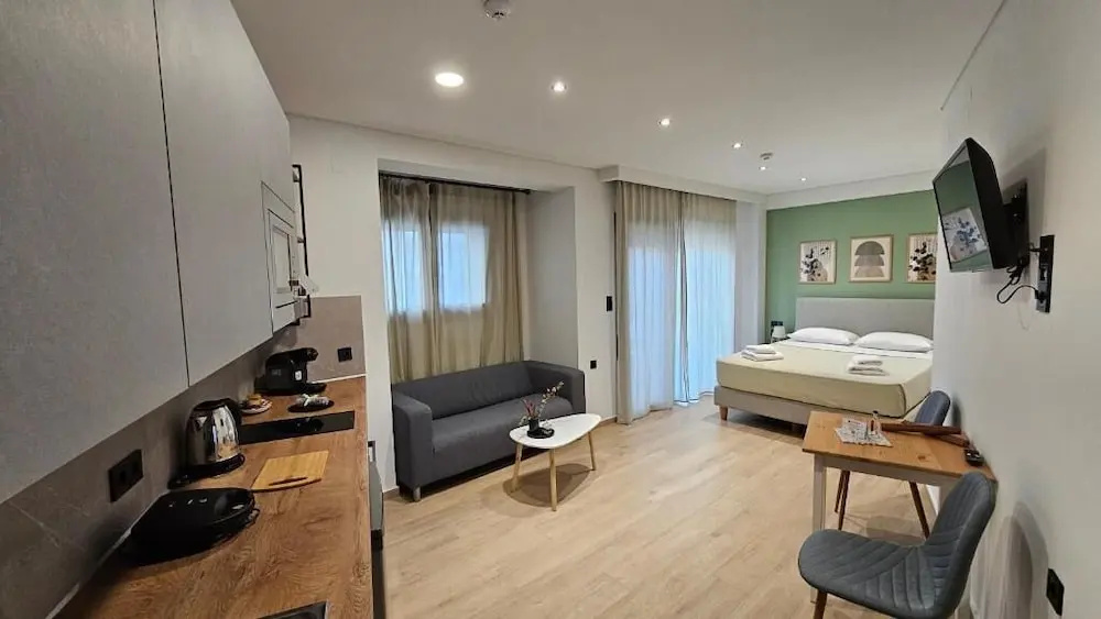Hotel photo 12