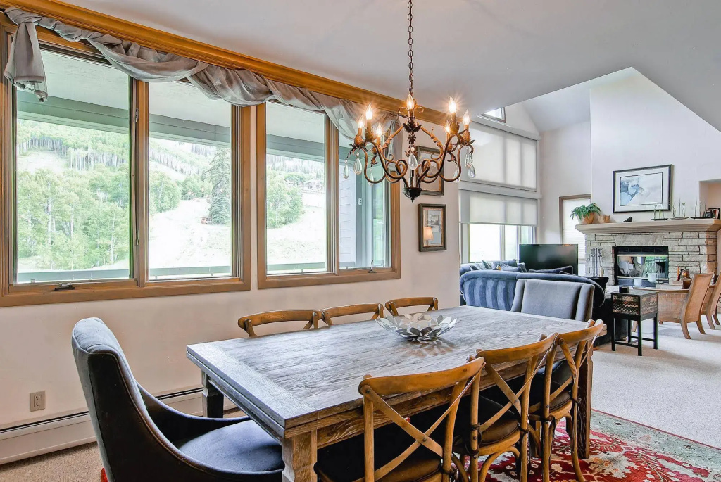 Highlands Slopeside by East West Hospitality