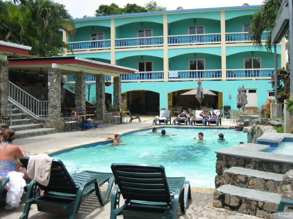 The Lazy Parrot Inn - Général