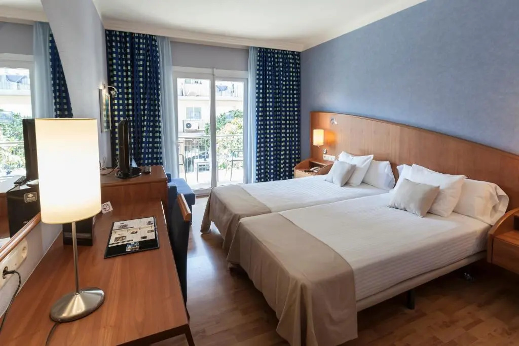 Hotel Delfín - Chambres