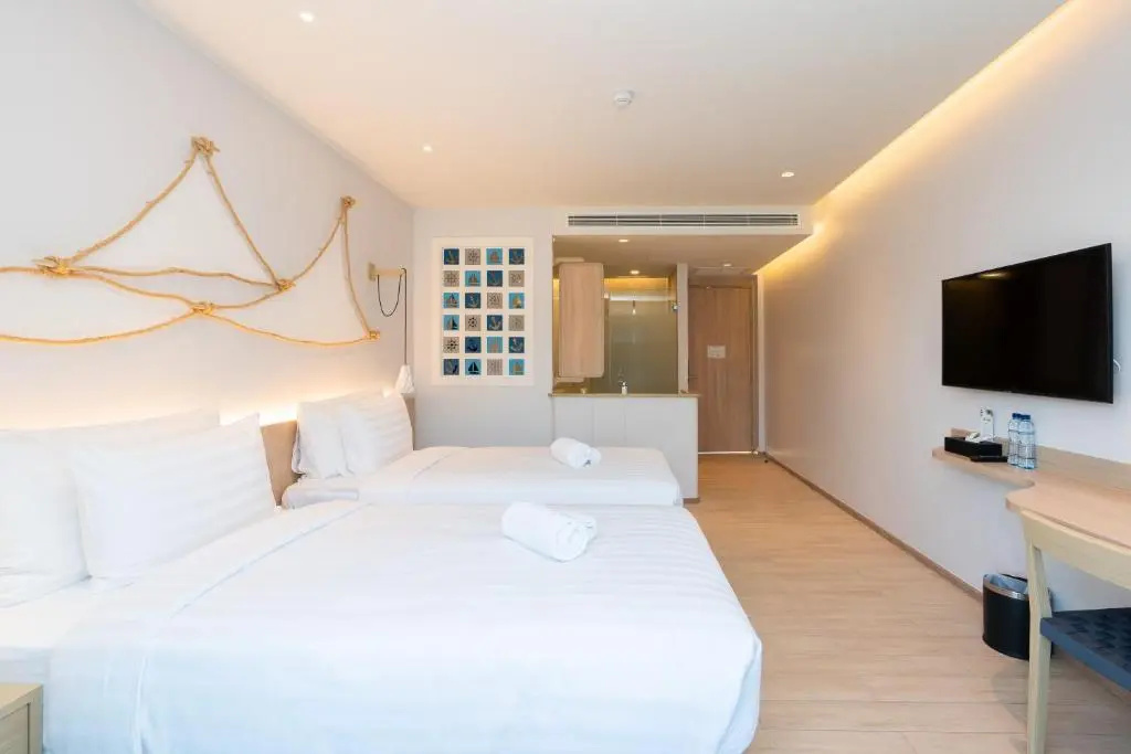 Двухместный номер Deluxe (2 отдельные кровати) в Panwaburi Beachfront Resort