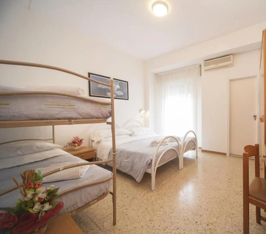 Hotel Gemini — 3