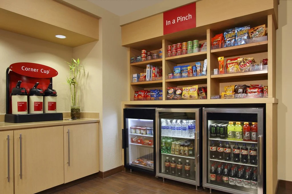 Food & Beverage