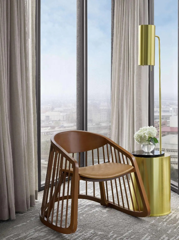 C. Baldwin, Curio Collection by Hilton - Chambres