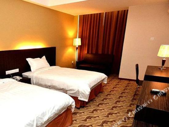 Eminent Hotel