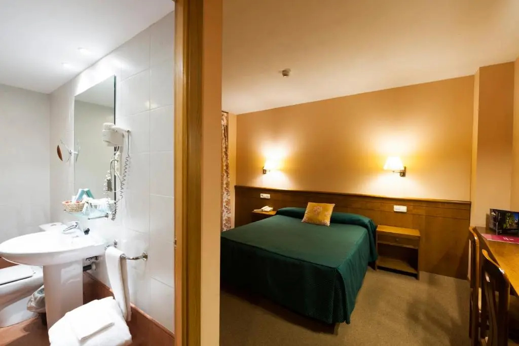 SOMMOS Hotel Benasque Spa - Chambres