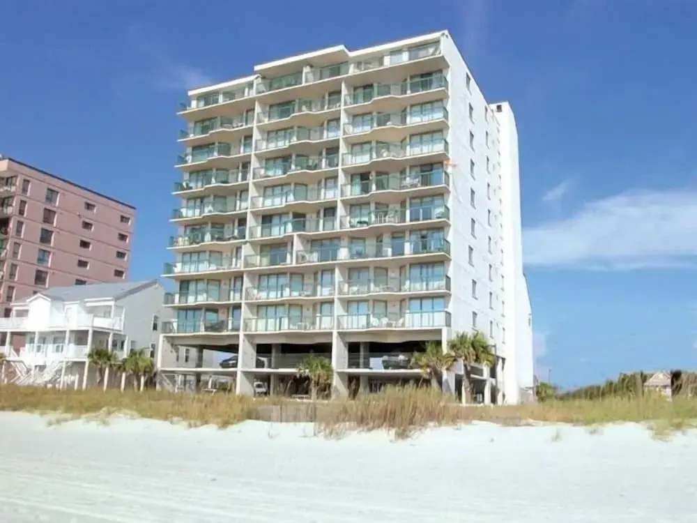 Emerald Cove Ii 4b 3 Bedroom Condo by RedAwning, North Myrtle Beach