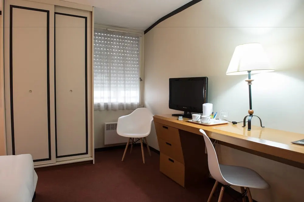 Standard Double room (twin beds)