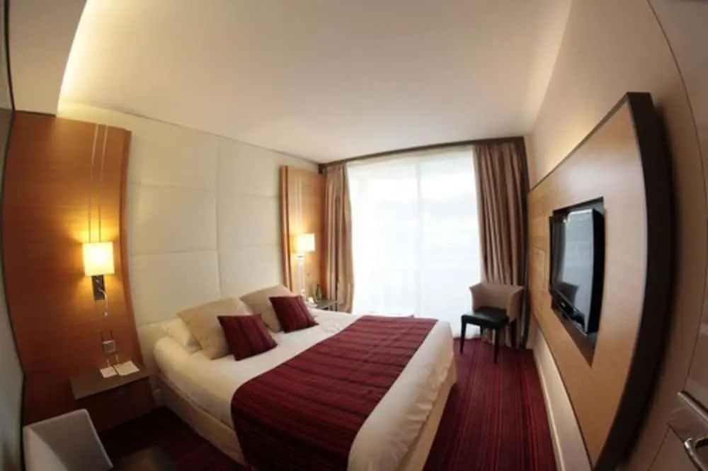 Standard Double room (full double bed)