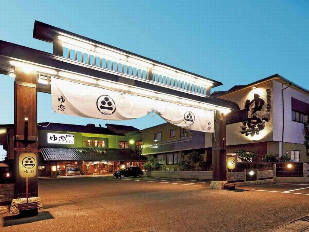 Yuraku Hotel - Chambres